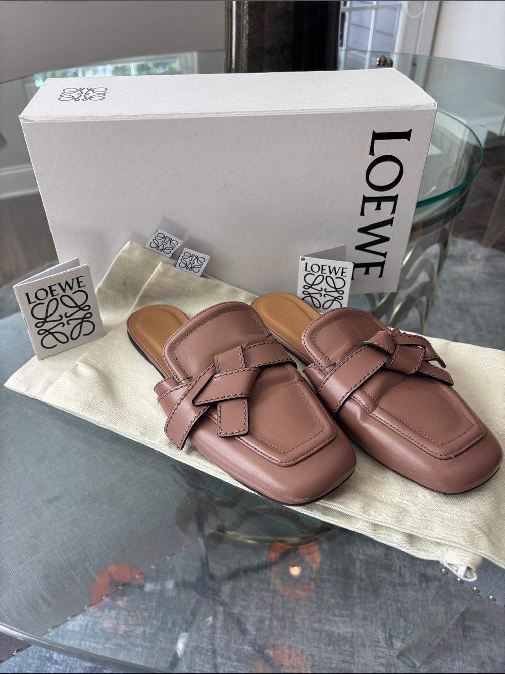 Loewe Women's Leather Knot Detail Blush/Powder Pink Slide Mules